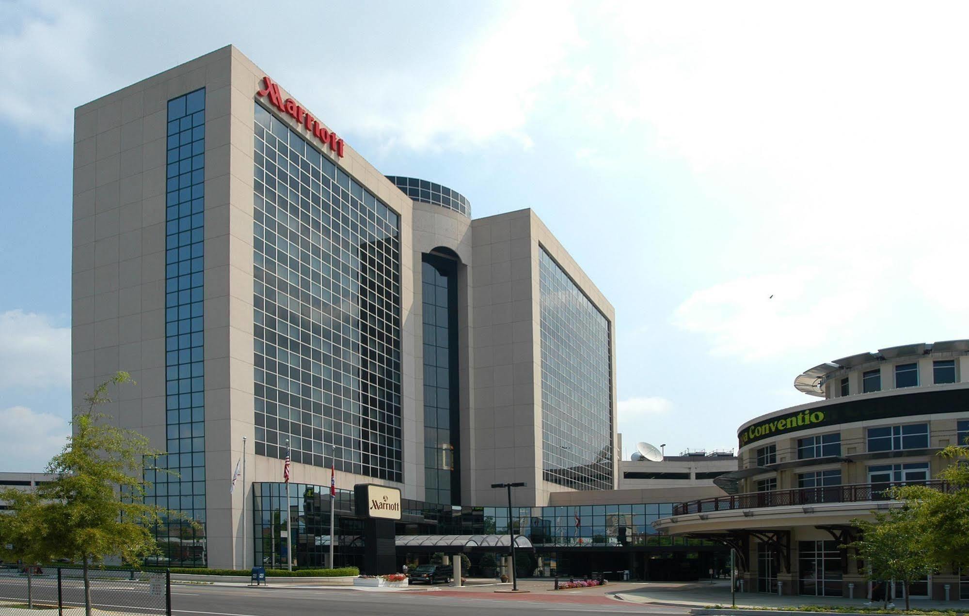 Chattanooga Marriott Downtown Hotel Exterior photo